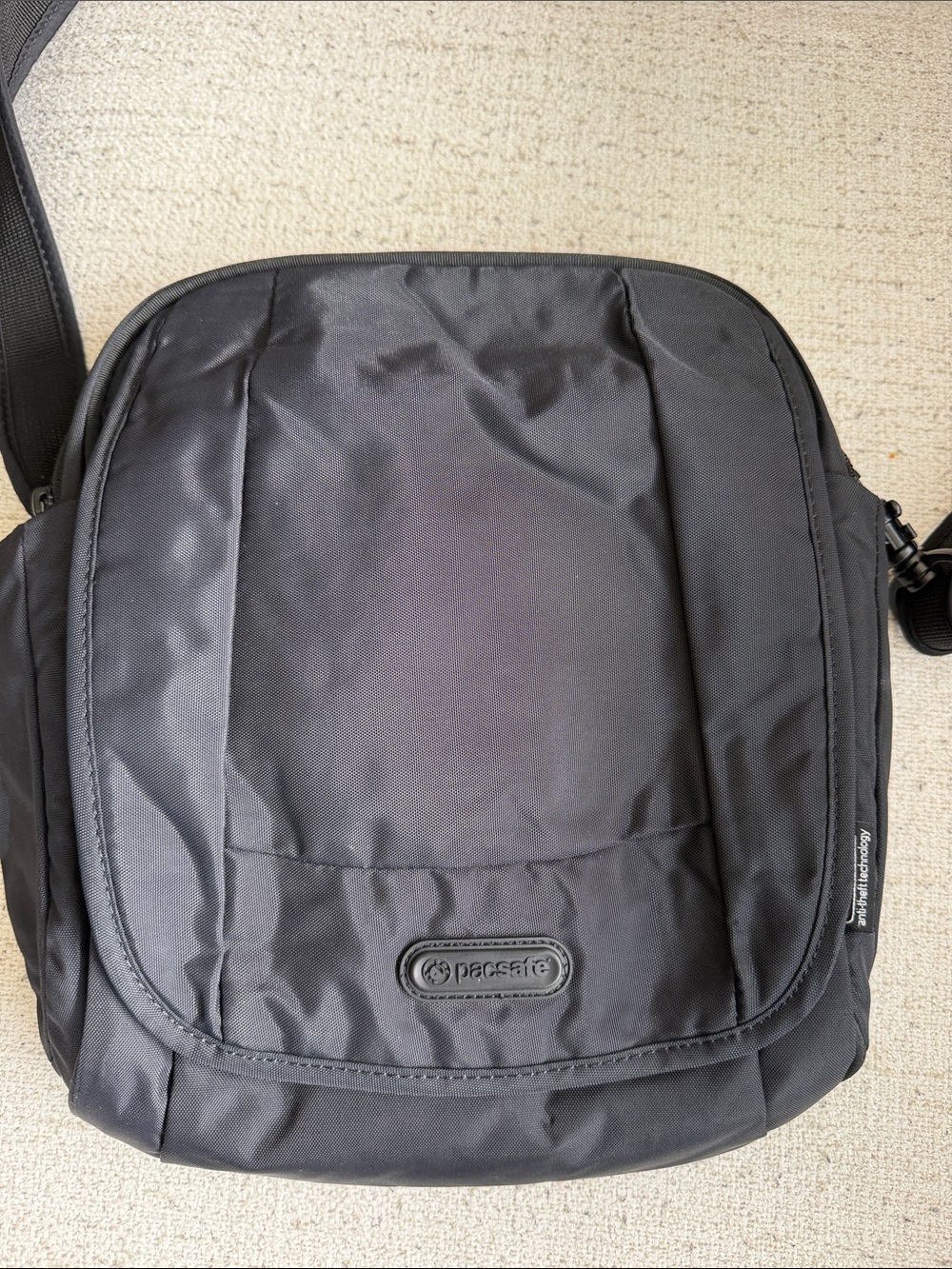 Pacsafe Black Compact Anti-Theft Messenger Bag